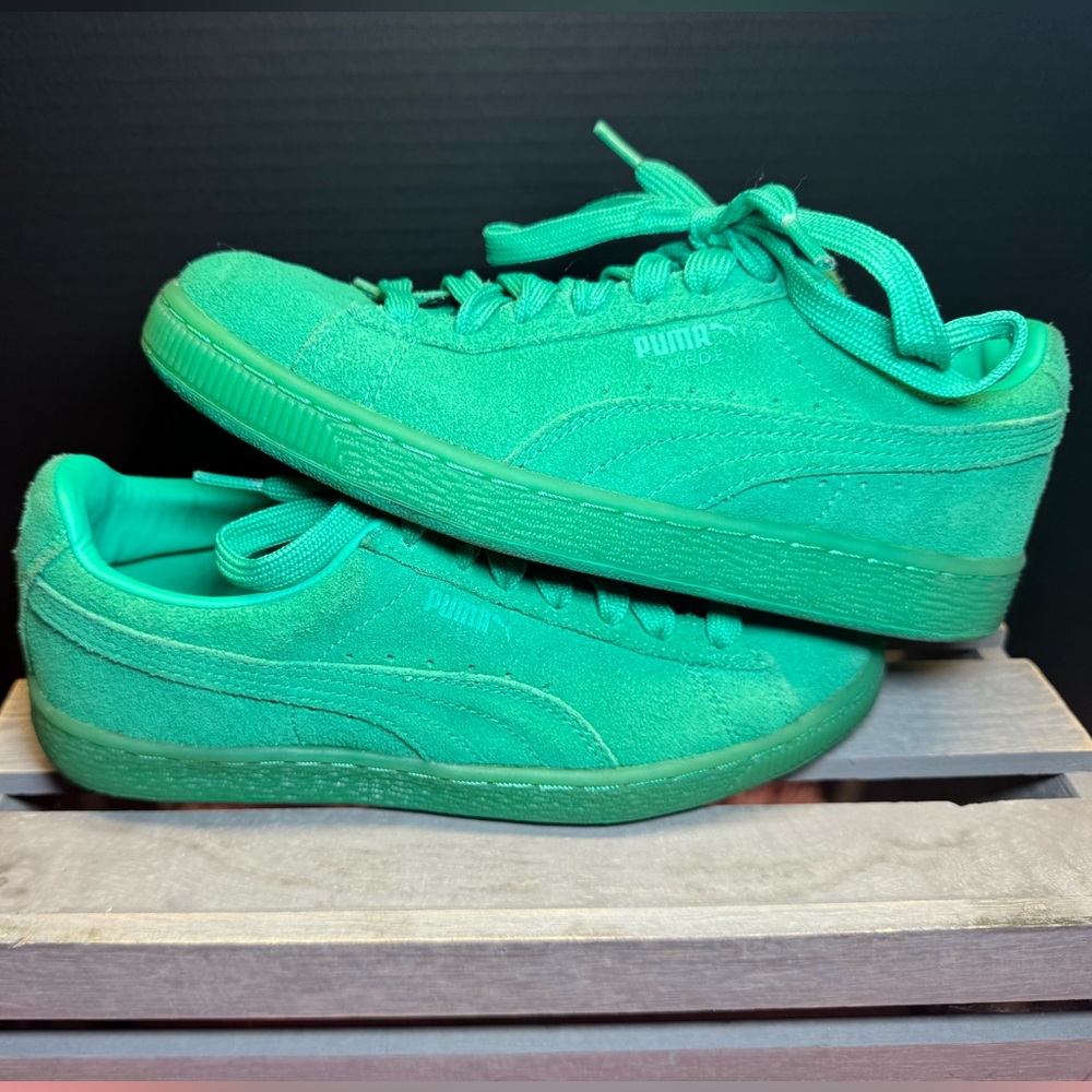 Puma Vibrant Green Sneakers